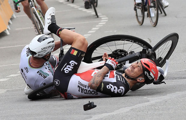 Caleb Ewan sufre fractura de clavícula - El Aragueño