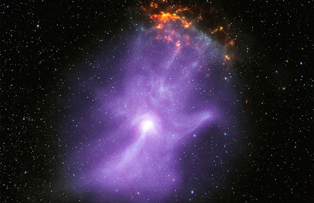 La NASA revela una impactante mano cósmica fantasmal a años luz El Aragueño
