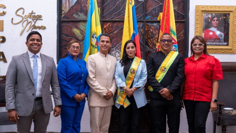 Concejo Municipal de Santiago Mariño cuenta con nuevo presidente