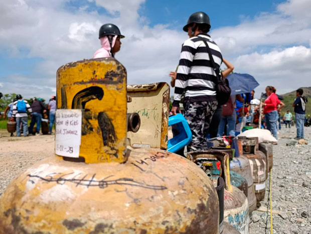 Aragua-Gas-garantizará-abastecimiento-del-servicio-directo-en-las-comunidades