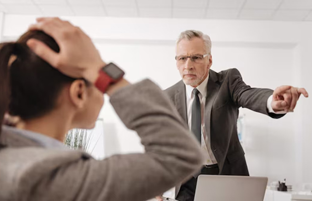 Por qué el poder provoca cambios en la función cerebral y afecta la empatía