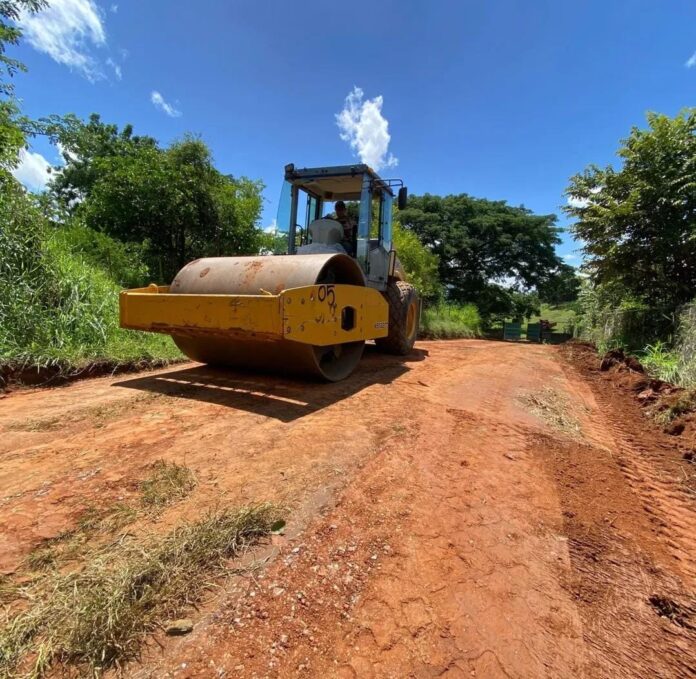 Trabajos de rehabilitación se realizan en carreteras rurales de San Sebastián