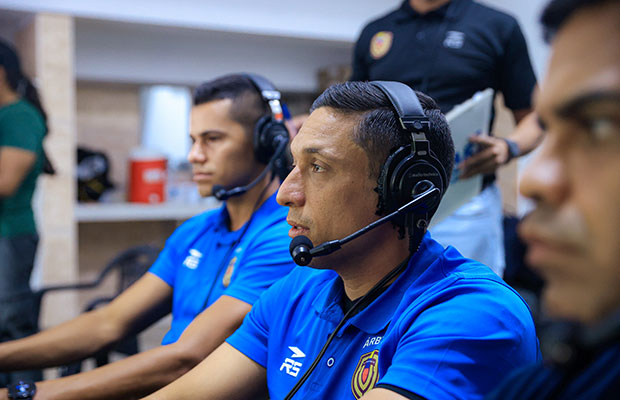 FVF-implementa-simulador-VAR