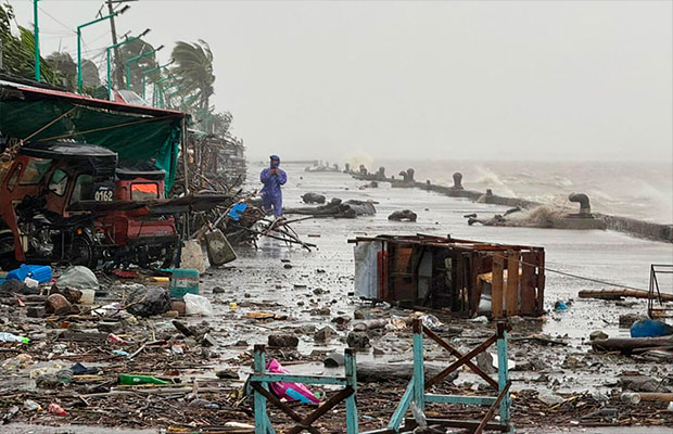 Hong-Kong-cancelará-más-de-500-vuelos-por-la-llegada-de-un-supertifón