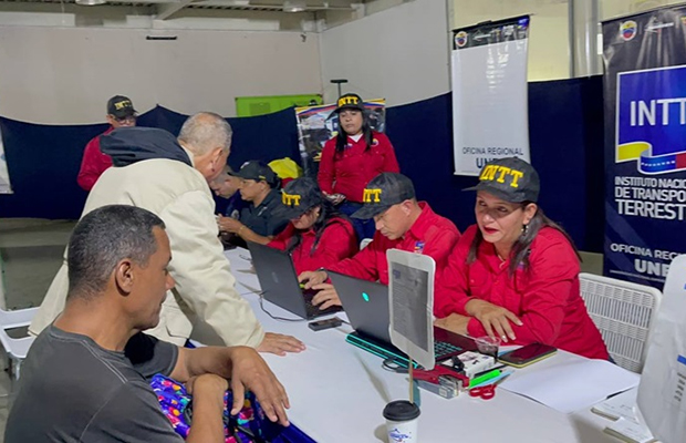 INTT realiza jornada de trámites vehiculares en diferentes estados del país