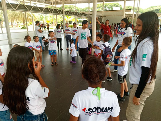 Pequeños-de-la-familia-Asodiam