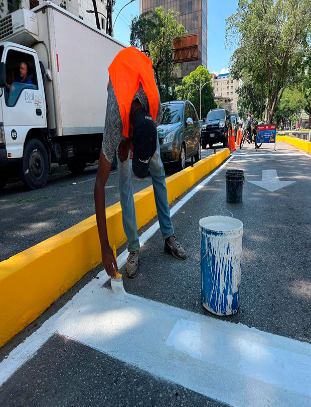 Mejoras-en-la-Av.-Las-Delicias-garantizan-acceso-a-personas-con-movilidad-reducida