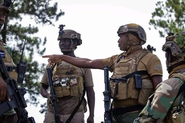 Nueva fuerza para enfrentar a las pandillas ejecuta sus primeras acciones en Haití