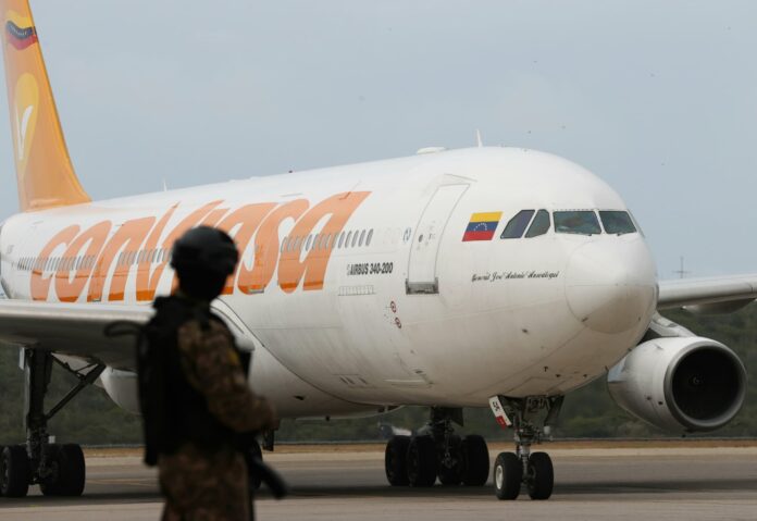 Venezuela alcanza los 14.000 repatriados en 2025 tras nuevo vuelo de deportación