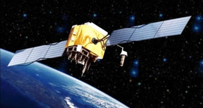 Venezuela desarrollará su primer minisatélite nacional