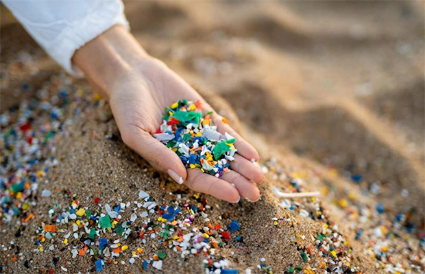 Así las tormentas tropicales absorben microplásticos del océano y los depositan en la superficie terrestre