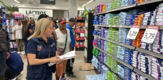 Ejecutan operativo de verificación de precios en comercios de Revenga