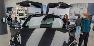 Las entregas de Tesla cayeron un 8,5 % en 2025, año en el que produjo menos que en 2024