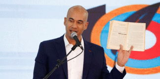 Ministro de Educación se compromete a defender al gremio ante las dificultades