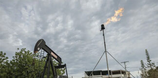 EEUU relaja restricciones para que petroleras estadounidenses operen en Venezuela