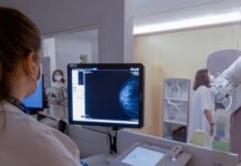 Éxito inicial de una vacuna personalizada contra el cáncer de mama triple negativo