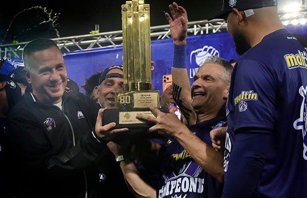 Magallanes-se-proclamó-campeón