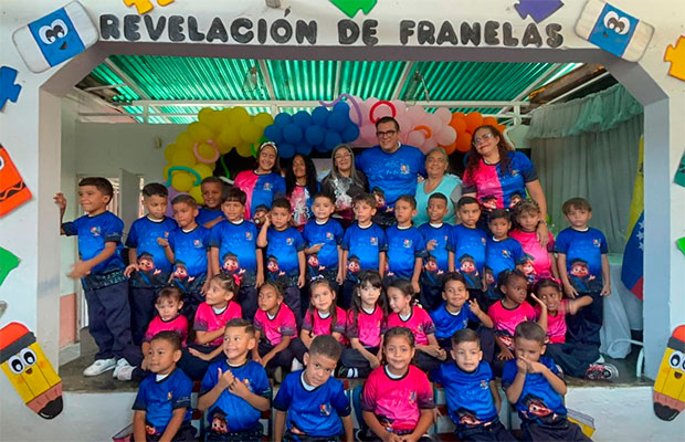 PEN-Barrio-El-Consejo-celebró-imposición