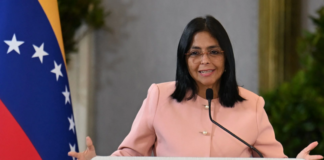 Presidenta encargada manifiesta estar «muy contenta» por cooperación entre Venezuela y EEUU