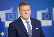 Bruselas urge a Pekín a frenar distorsión de mercado ante aumento de sus exportaciones