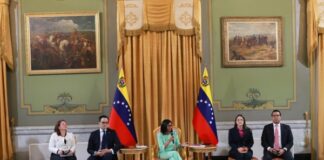 Delcy Rodríguez a inversionistas: «Tienen garantías para que sus inversiones puedan desarrollarse ampliamente»