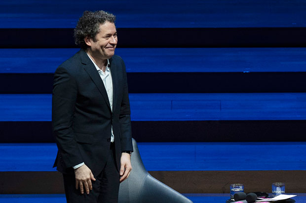 Dudamel-replica-a-Chalamet