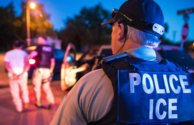 EEUU desplegará al ICE en aeropuertos para ayudar en controles de seguridad