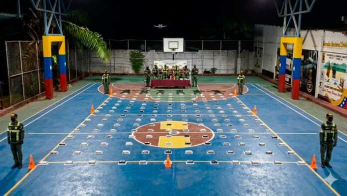 Incautaron-a-irregulares-212-kilos-de-cocaína