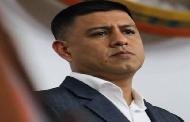 Parlamento investigará aumento de tarifas de estacionamientos privados