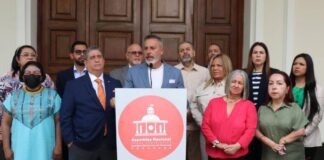 Presentan lista de postulados a Defensor del Pueblo y Fiscal General