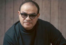 Tony Vega llega a sus 50 años de carrera en el “sitio correcto” de la salsa