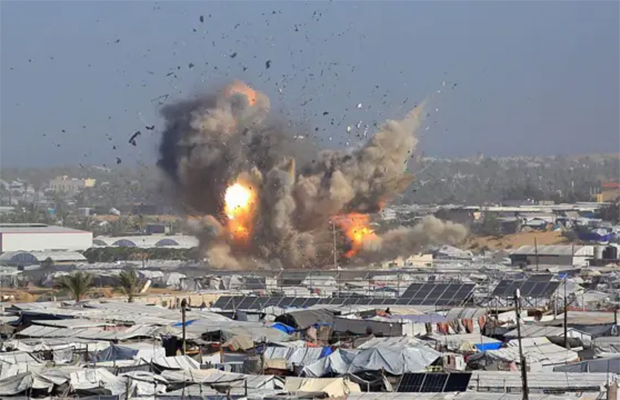 Al menos 10 muertos en Gaza por disparos de una milicia y ataques de drones israelíes