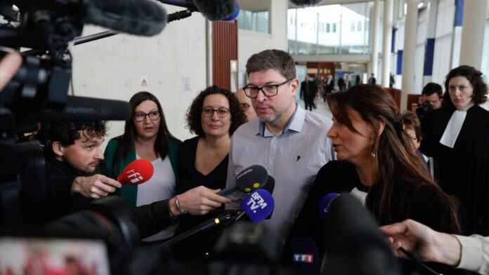 Condenan a una profesora por acoso a una alumna de once años que se suicidó en Francia