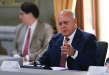 País Ministro Cabello confirma la destitución de más de 12 mil policías por hechos de corrupción