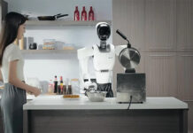Este robot cocina, limpia la casa, juega con tu mascota y estudia con tu hijo