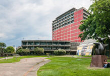 Estudiantes de la UCV exigen que autoridades atiendan las necesidades de la casa de estudios