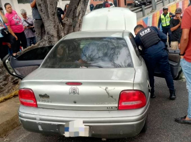 Fallece decano de la Facultad de Arquitectura de la UCV tras choque en Caracas