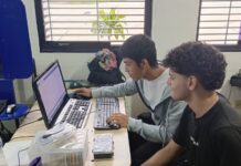 Jóvenes merideños crean traductor de lengua de señas