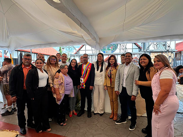 La Colonia Tovar conmemoró su 183° aniversario con sesión solemne