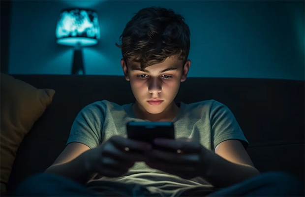 La ansiedad digital ya afecta al 60% de la juventud iberoamericana