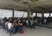 Limitaciones del comedor de la UCV deja a más de 200 estudiantes sin servicio de almuerzo