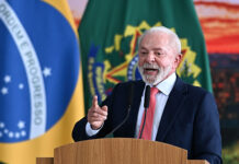 Lula destaca el ímpetu económico de Brasil pese a las múltiples crisis del momento