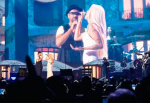 Ricardo Arjona y Elena Rose deslumbran con “Fuiste tú” en el Kaseya Center de Miami