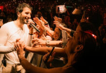 Sebastián Yatra deleita a Bogotá con la melodía de su tour ‘Entre tanta gente’