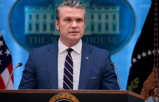 Secretario de Guerra de EEUU dice que ofensiva contra Irán fue una «victoria histórica»