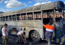 Transporte público se incendió en Charallave