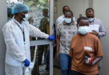 Arabia Saudí intensifica medidas sanitarias para la peregrinación ante el brote del ébola