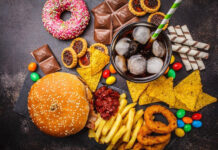 ¿Qué alimentos se deben evitar si se tiene el hígado graso?