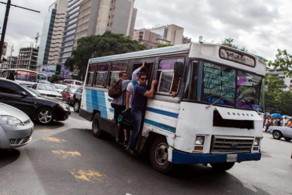 ¡Indexado! Pasaje mínimo costará Bs. 140 a partir del #01Jun