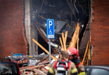 Al menos 7 heridos y 400 evacuados por explosión junto a bloque residencial en Ámsterdam
